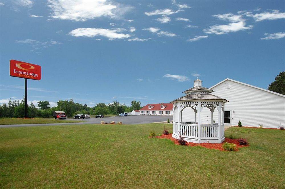 Econo Lodge Inn & Suites Eau Claire Eksteriør billede